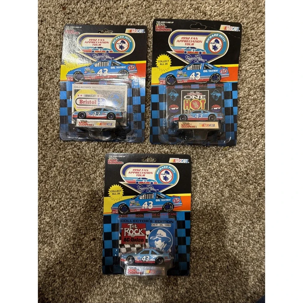 Racing Champions‎ #43 Richard Petty 1991 NASCAR STP 1/64 - Lot of 3 Cars